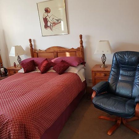 Room @ Jasmine Cottage Bathgate Exterior photo